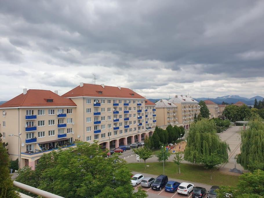 Mezonetovy Apartman V Centre Novej Dubnice Ilava 외부 사진
