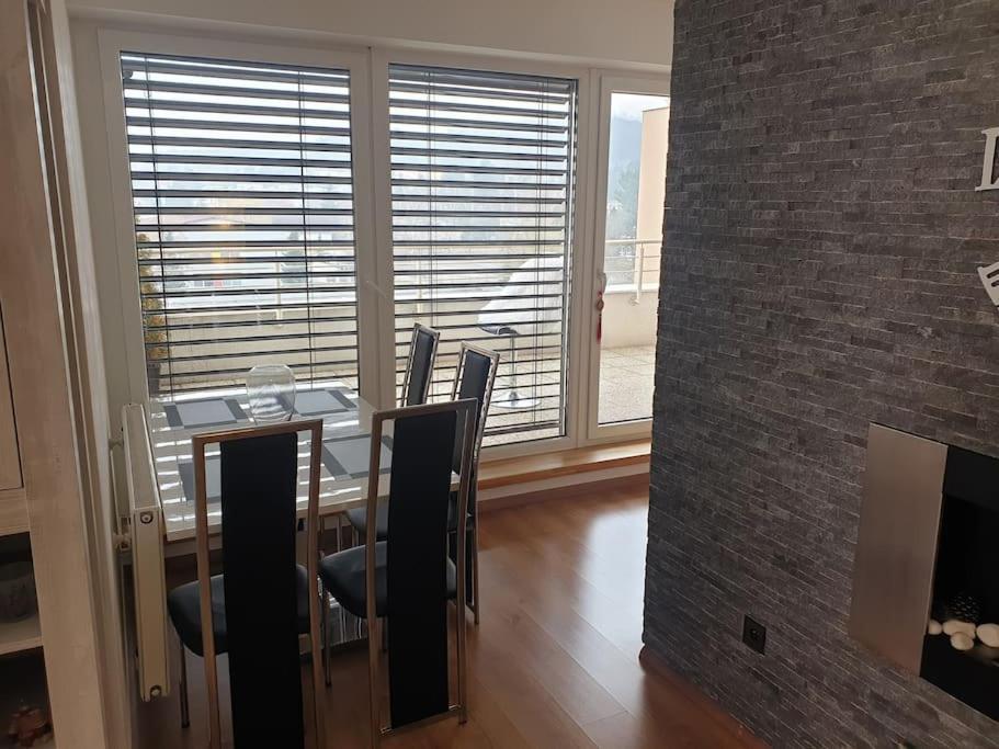 Mezonetovy Apartman V Centre Novej Dubnice Ilava 외부 사진